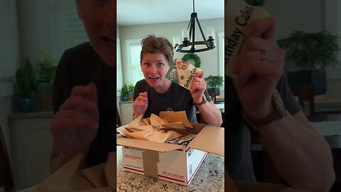 📪 WHAT'S IN YOUR MAILBOX? KETOCHOW UNBOXING!