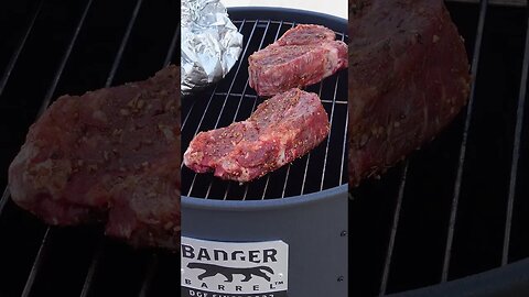 STEAKS On The Badger Barrel Smoker BBQ