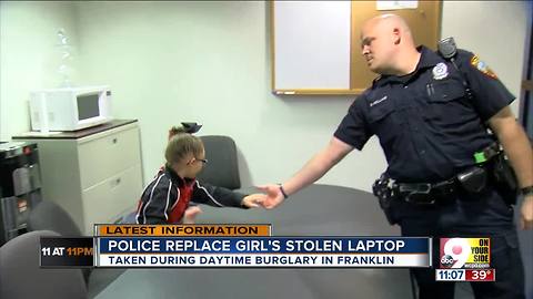 Officer's kind-hearted gift to victims of robbery