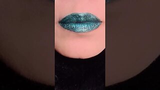 Lip Art Design Bling Xmas Tutorial #shorts #shorts #viral #shortvideo #lipswatches #grwm #makeup