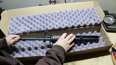 Unboxing Palmetto State Armory BLEM M4 Carbine Length 5.56 NATO 1/7 Phosphate Classic Rifle Kit