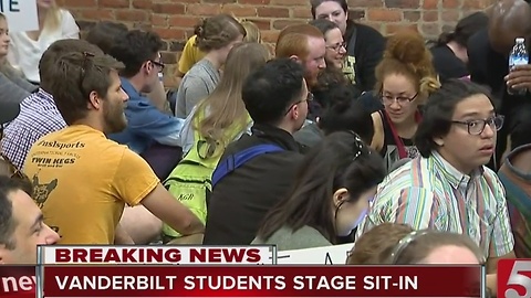 Students Stage Sit-In On Vandy Campus