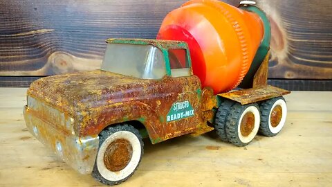 Rusty 1960's Structo Cement Mixer Truck Restoration