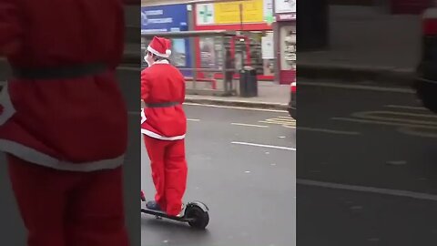 Electric Scooter Santa Fail
