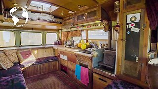 MAN Converts BUS Into TINY HOME as Proof Money isn't the KEY TO HAPPINESS