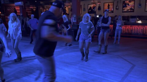Dixie Roadhouse Country Line Dancing 4-13-22
