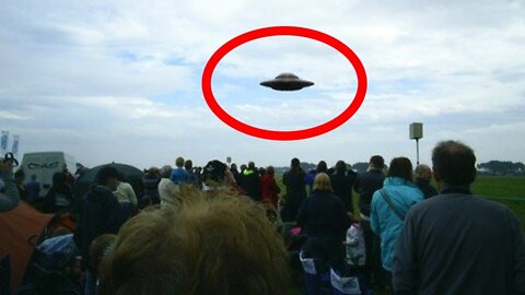 Top 5 UFO Sightings - UFOs Caught on Tape