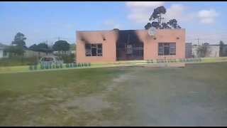 SOUTH AFRICA - KwaZulu-Natal - Four people killed in Empangeni (Video) (9qe)