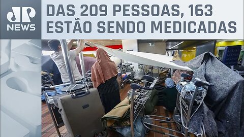 Refugiados afegãos no Aeroporto de Guarulhos enfrentam surto de sarna