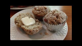 Banana Nut Muffins - Banana Nut Bread - The Hillbilly Kitchen