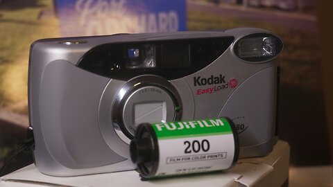 Kodak EasyLoad 35 with Fujifilm 200