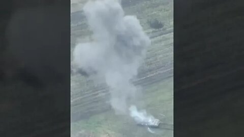 Insane Footage: Russian T-72B3 Destroyed by Anti-Tank Weapon. Published 16/03/2023