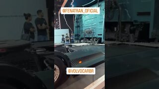 Volvo 100% na FENATRAN