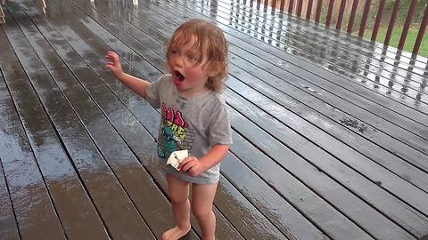 "Funny Weather Fails: Caught In The Rain"