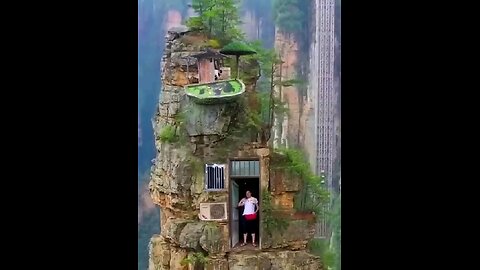 Amazing! People living on the cliff | The most dangerous cliff village life | China rural life