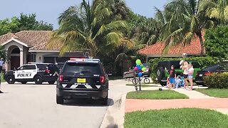 Palm Beach Gardens police celebrate birthdays of five children