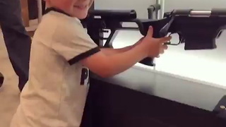 4-Year-Old's Reaction to Rifle Goes Viral - Somebody's Done Some Awesome Parenting