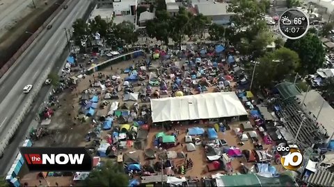 Incoming rain threatens migrant caravan members left outside shelters