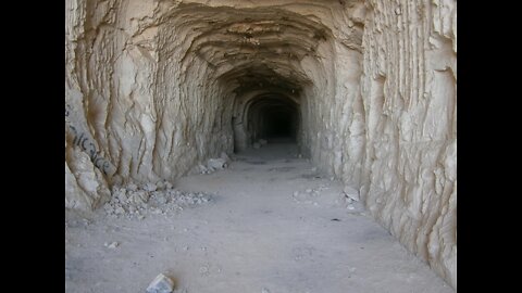 NANCY DREW IN DC. IS THIS A TUNNEL THEY'RE BUILDING UNDER DC? VIDEO