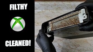 Deep-Cleaning this DIRTY Xbox 360 E! Part 1: Teardown, cleaning, and new thermal compound.