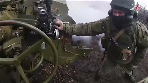 MoD Russia: Giatsint guns in action within the special military operation.