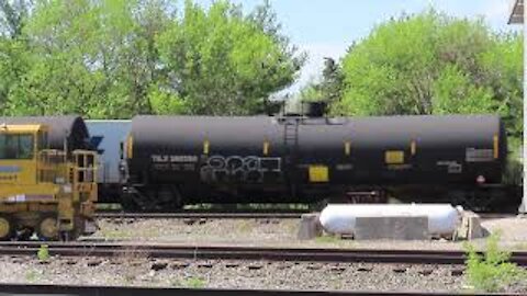 Norfolk Southern Train Meet # 6 from Berea, Ohio May 1, 2021