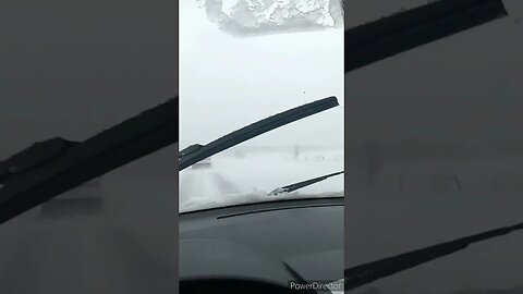 Dangerous Minnesota Winter Roads (white out)