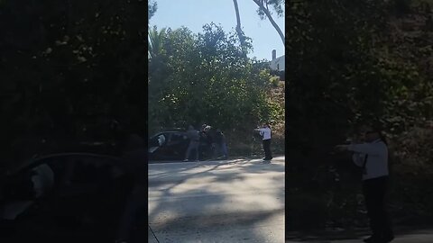 Los Angeles, California: Possible Robbery Caught on video?