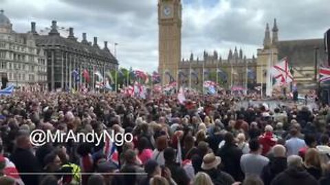 Brits protest - "WE WANT OUR COUNTRY BACK"!!