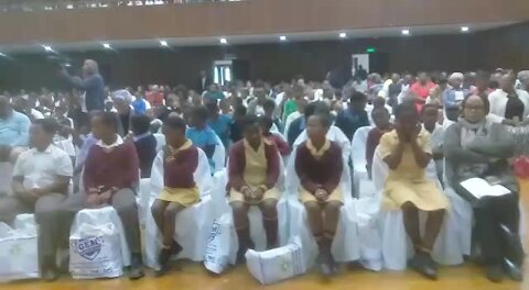 SOUTH AFRICA - Durban - School pupils receive uniforms (Videos) (koa)