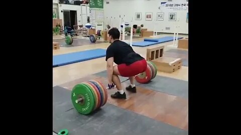 The South Korean Weightlifting Training System (Jin Yun-Seong)