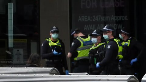 Teenage Girl Detained Bourke Street Mall - 1200hrs AEST 24/09/21 1200hrs AEST (z) 24/09/21 Video 2