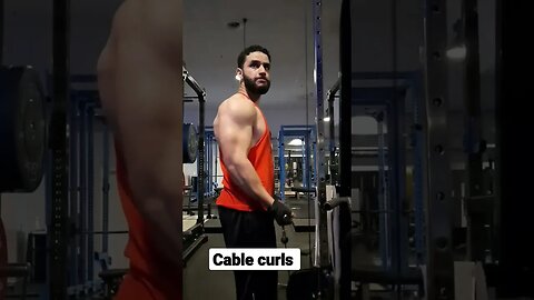 this gets you a bigger Biceps🔥 #shorts bicep workout