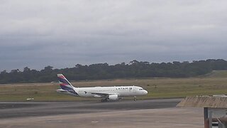 Airbus A320 PR-MYJ pousa em Manaus vindo de Guarulhos