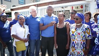 SOUTH AFRICA - Cape Town - Voter registration weekend (VIDEO) (zSm)