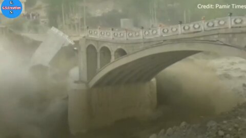 Pakistan: Bridge crumbles after heatwave triggers floods