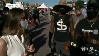 Thousands gather at UArizona