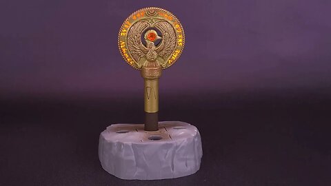 Hasbro Indiana Jones Adventure Series Premium Artifacts Staff of Ra Talisman Electronic Replica