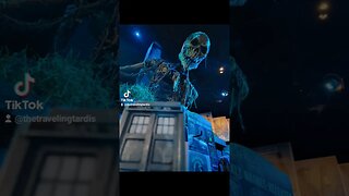 🎃 #TARDIS VS #HHN32 #HHN #HALLOWEEN HORROR NIGHTS #DOCTORWHO 🎶 #STRANGERTHINGS #SHORTS #SUBSCRIBE