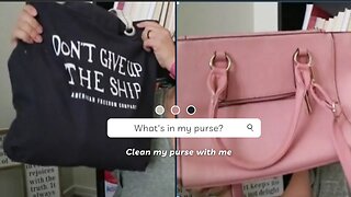 What's in my purse? Clean my purse with me