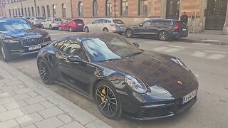 Porsche 992 Turbo S with standard exhaust [4k 60o]