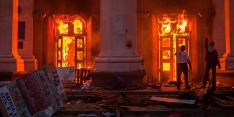 95.02.2014 Ukrainian nazis burned to death 48 civilians in Odessa