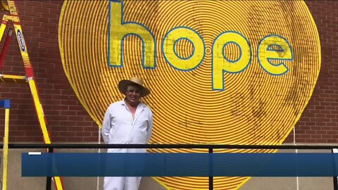 Local artist spreads messages of hope
