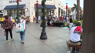 Black Friday shopping in West Palm Beach helping some 'brick and mortar' shops