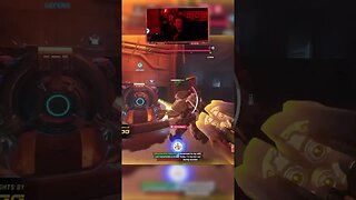 When defending you don't need to stand on the payload - Overwatch 2