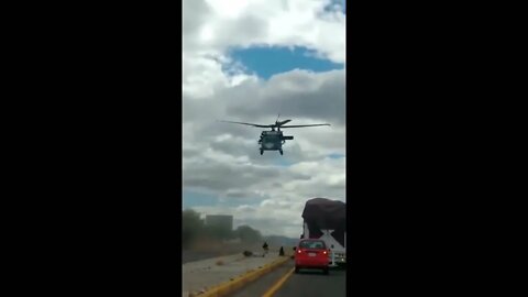 New Video Blackhawk Extracting Sicarios (Hitmen) From Highway In Zacatecas