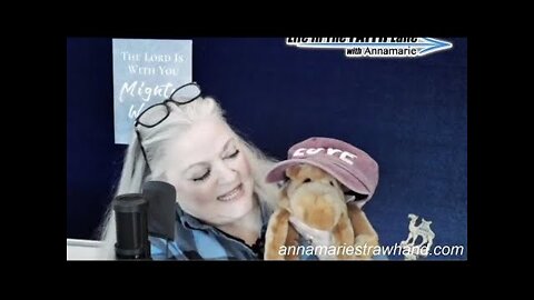 Q/A with Coach Annamarie - Faith Lane Live 6/8/22 Camel Day! Mail Call! Answering YOUR Questions!