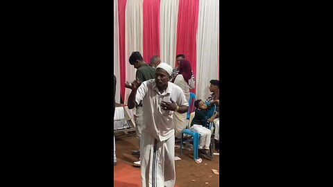 indian uncle dancing