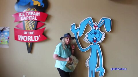 Blue Bunny Ice Cream Shop, Le Mars, Ia. Travel USA, Mr. Peacock & Friends, Hidden Treasures