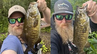 Float Fishing For Smallmouth Bass / Jig & Bobber Fishing For River Bass / Michigan Bass Fishing